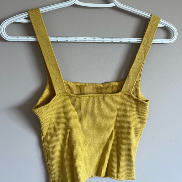 Yellow tank top - Picture 2 of 3